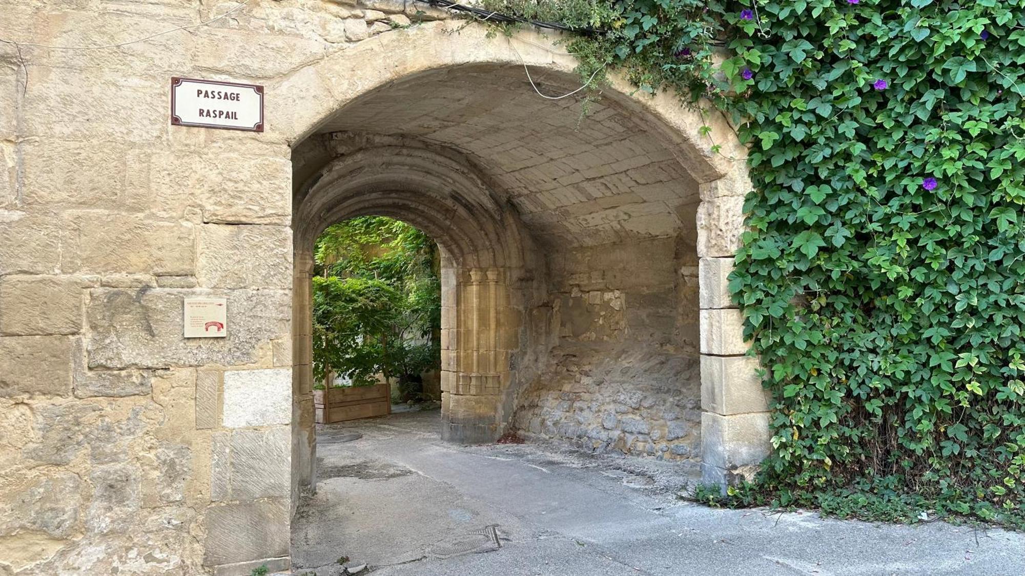 La Maison Des Hautures Arlés Exterior foto
